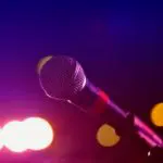 microphone-volunteer-jam-pigeon-forge