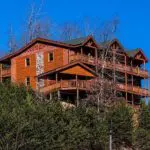 splash-mansion-2016-new-pigeon-forge