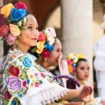 cultures-come-together-in=pigeon-forge
