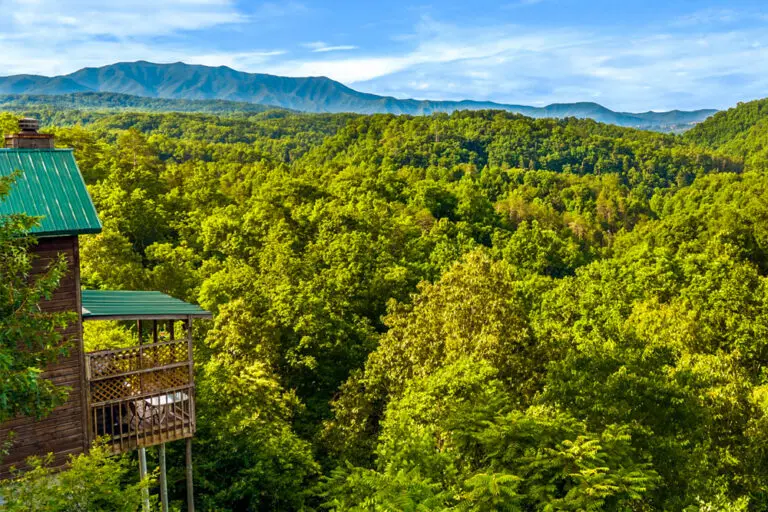Pigeon Forge Mountain Romance Featured