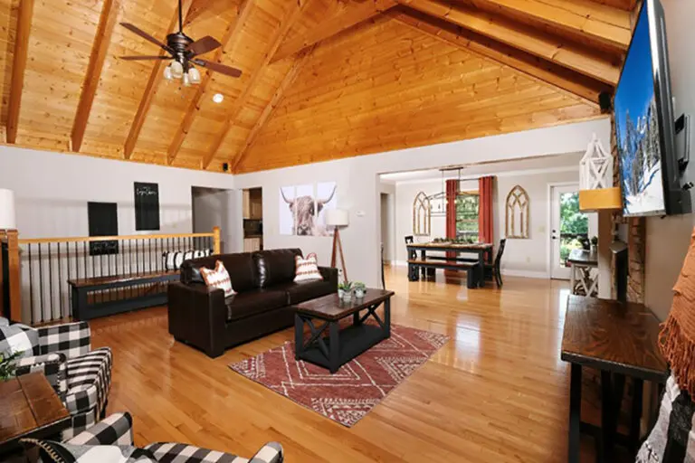 Timberwolf Retreat