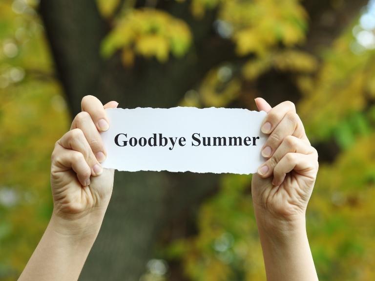 pigeon-forge-torn-paper-sign-goodbye-summer