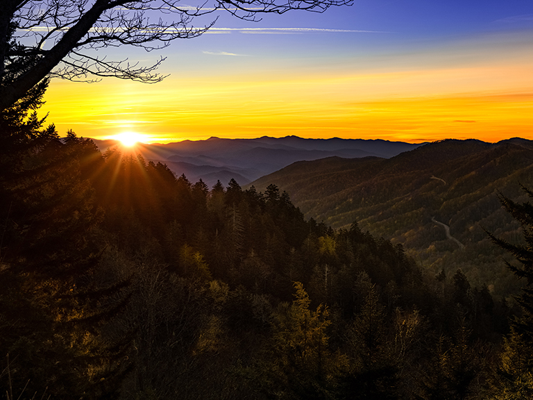 sunrise-to-sunset-pigeon-forge