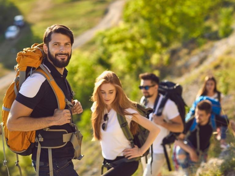 people-hiking-pigeon-forge