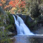 pigeon-forge-waterfall-woods