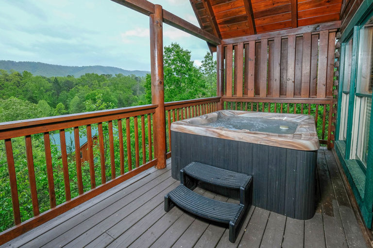 Pigeon Forge Cabin - Contentment - Featured Image
