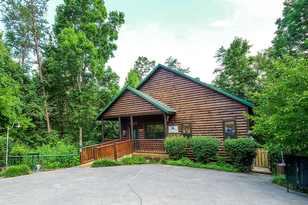 Pigeon Forge Cabin - Hanky Panky - Featured Image
