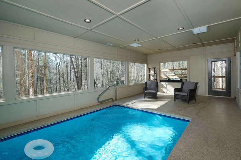 Pigeon Forge Cabin - Majestic Timber - Featured Image