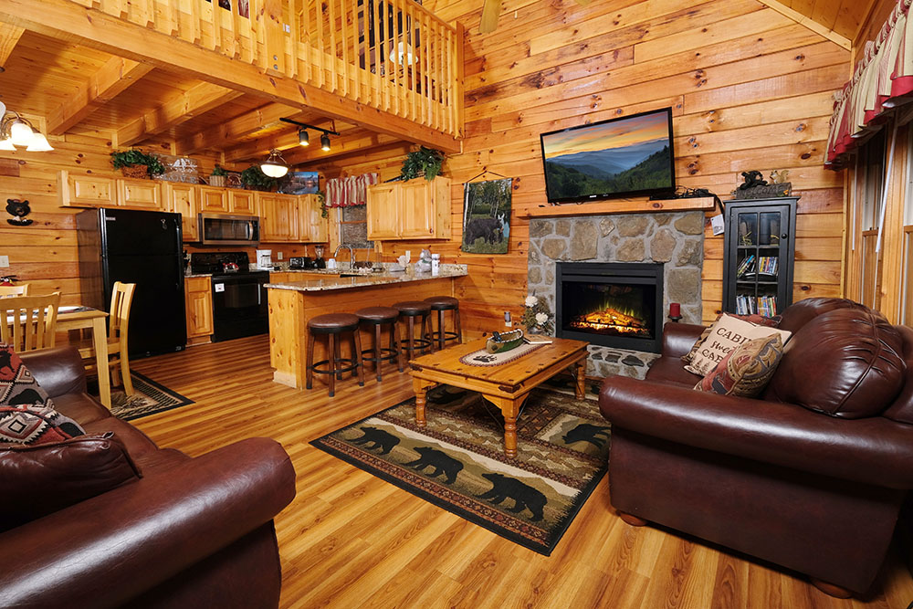 Pigeon Forge - Bear Retreat - Featured Image