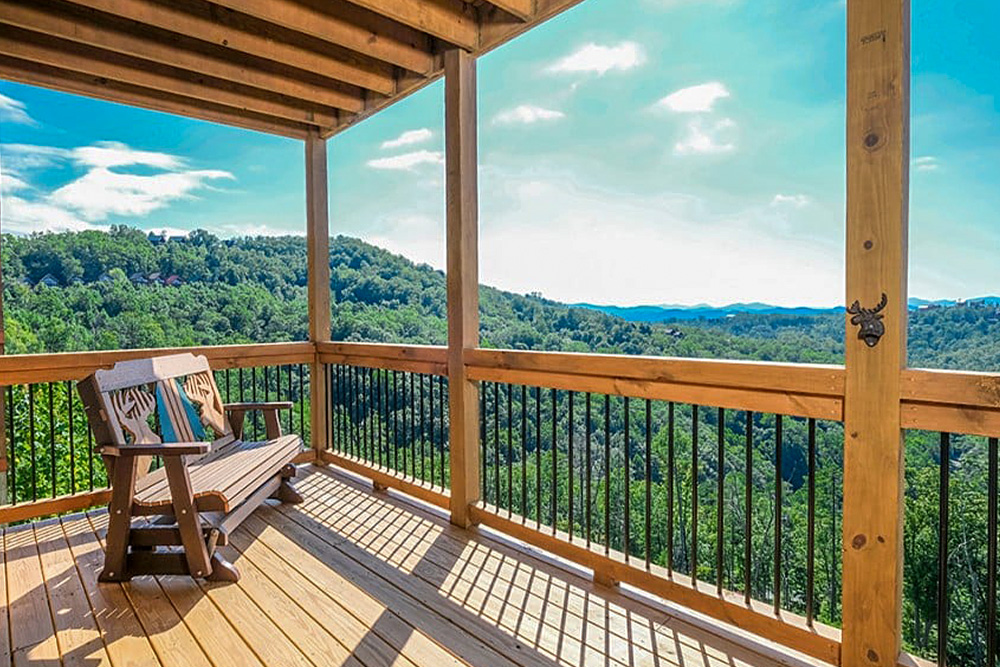 Pigeon Forge - Heaven's Retreat - Featured