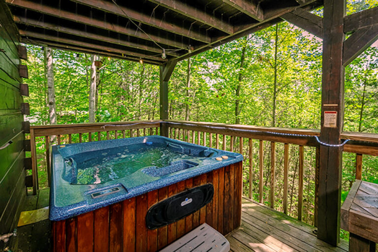 pigeon-forge-mountain-magic-exterior-feature