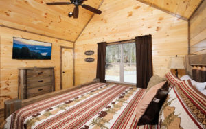 Pigeon Forge - Majestic Timber - Bedroom