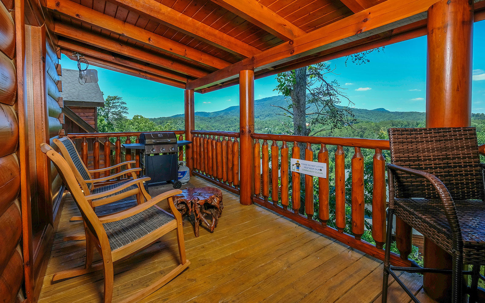Pigeon Forge Cabin Rentals - Still Life | Pigeon Forge TN Cabins
