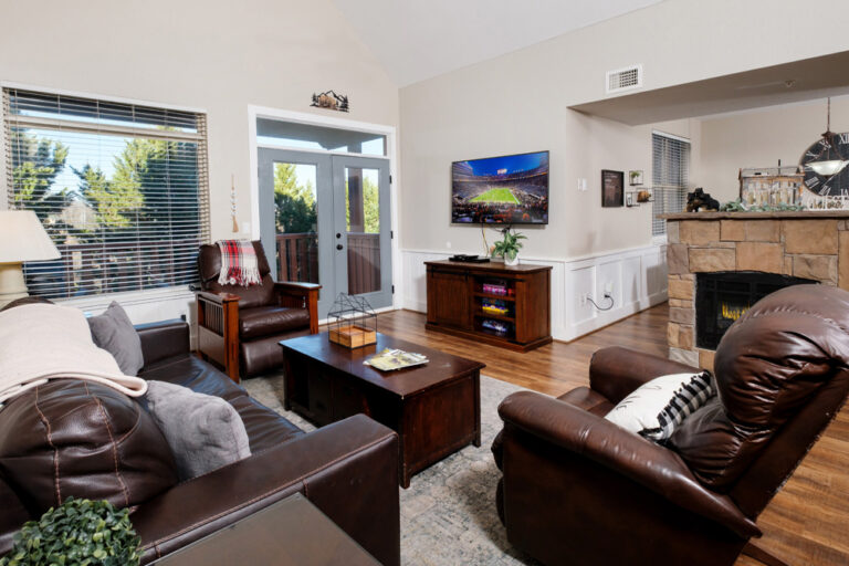 Pigeon Forge Pops Place Featured