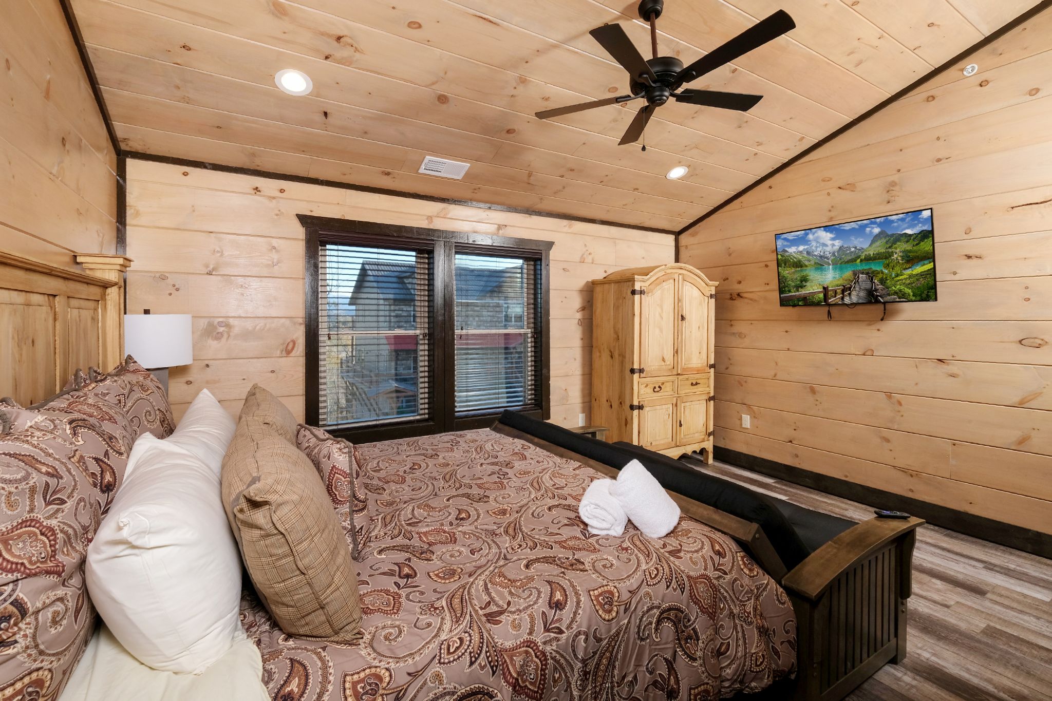 Swim And Gym Mansion in Pigeon Forge Tn
