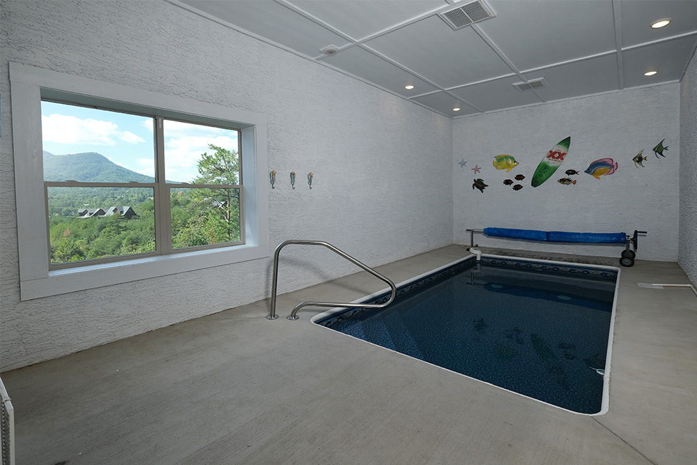 Pigeon Forge - Smoky Waters - Featured