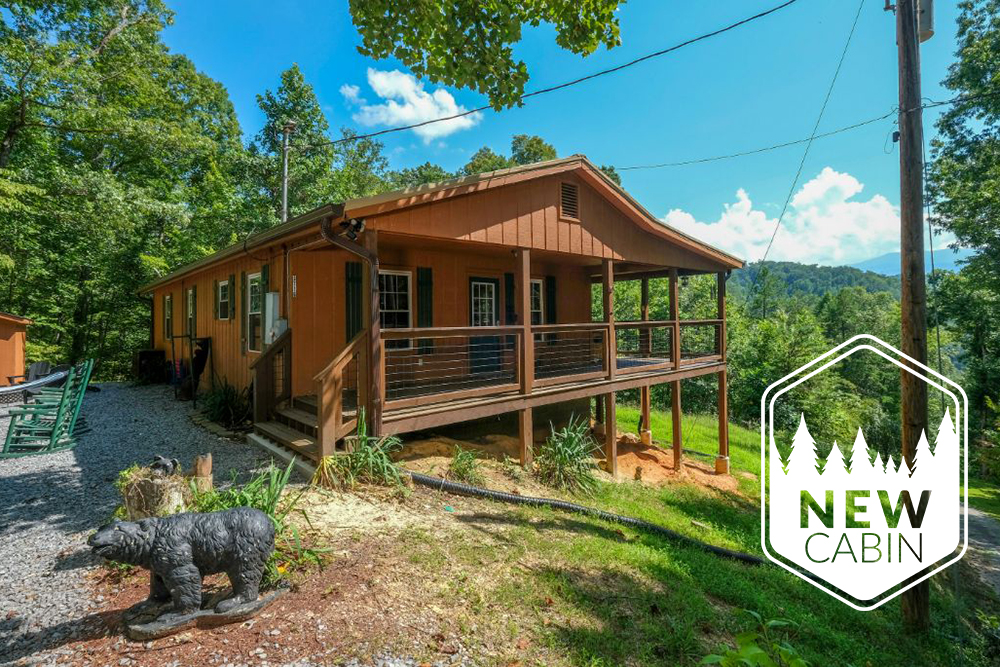 Pigeon Forge Cabin - Cozy Bear Camp - Featured