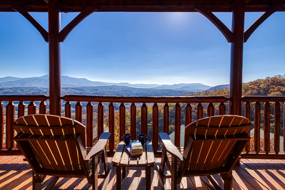 Pigeon Forge - Bigfoot's Vista Views - Featured