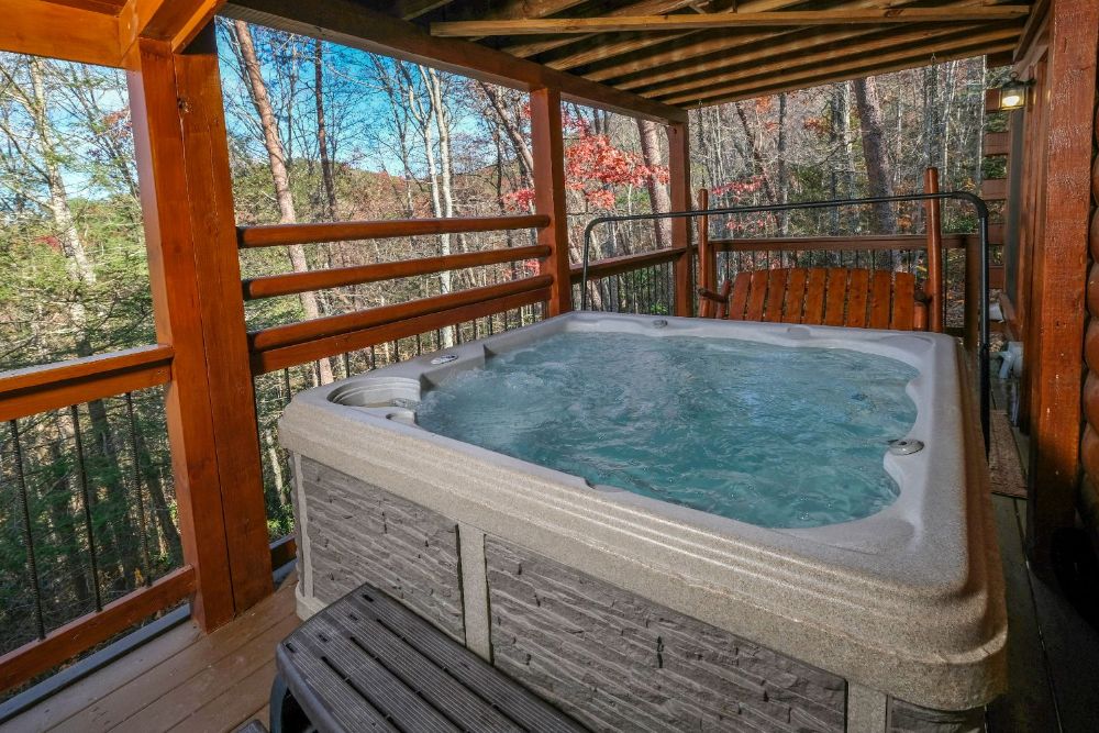 Pigeon Forge Cabin - Tennessee Treasure - Featured