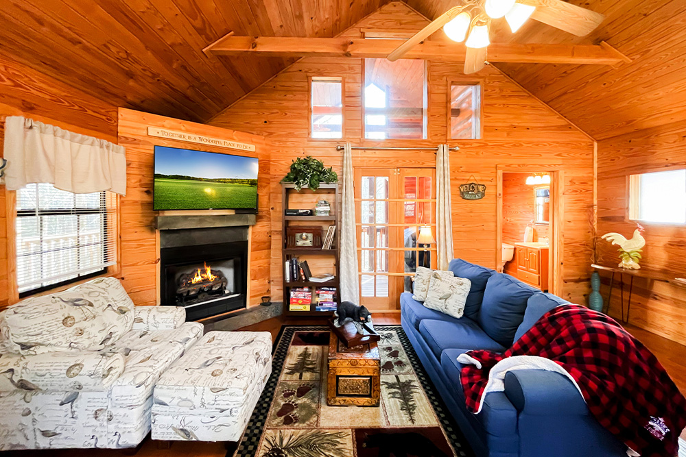Pigeon Forge - Lover's Paradise - Temp Featured