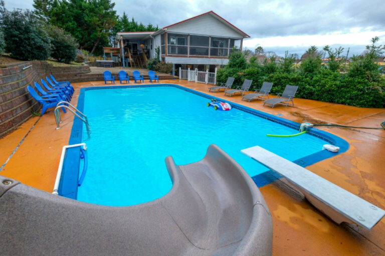 Pigeon Forge Cabin - The Sunrise House - Featured