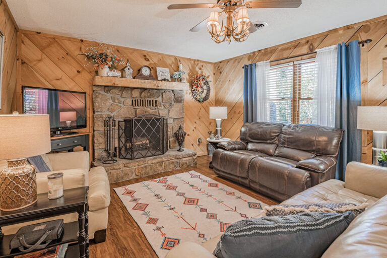 Pigeon Forge - Wooded Bliss - Featured