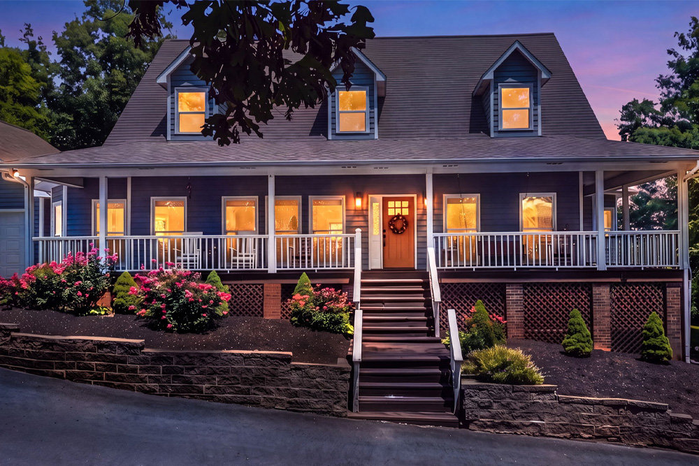 Pigeon Forge Shadow Ridge Retreat Featured