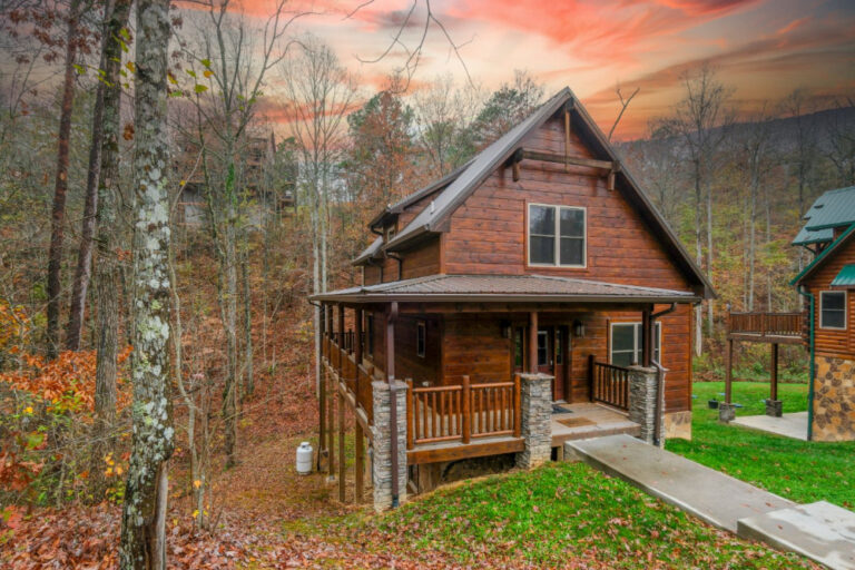 Pigeon Forge - Matterhorn - Featured