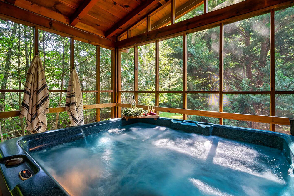 Pigeon Forge - Beyond the Pines - Featured