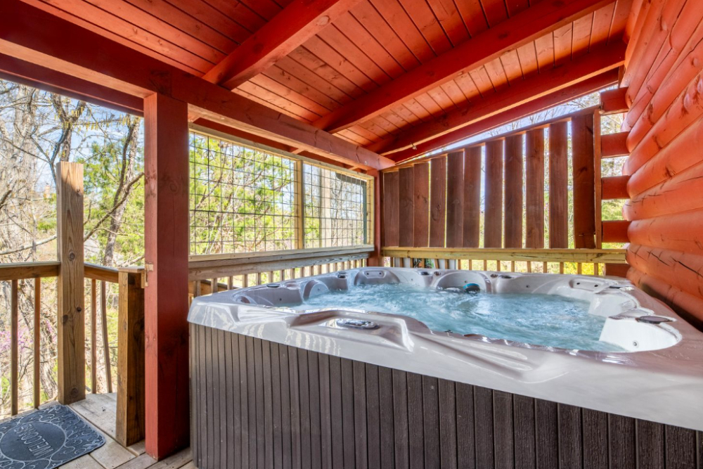 Pigeon Forge Cabin - Wanderlust - Featured