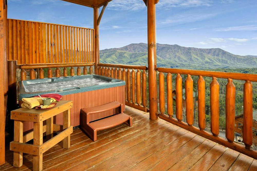 Pigeon Forge - On Eagles Wings - Temp Featured