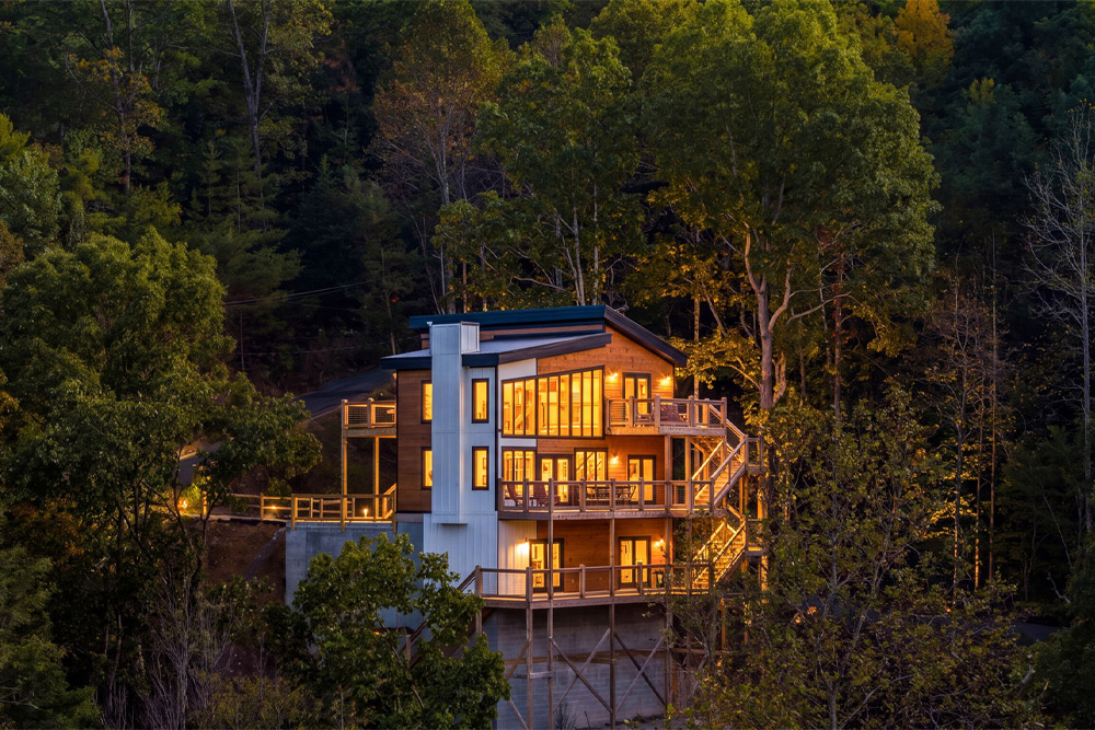 Pigeon Forge Sugar Maple Splash Featured