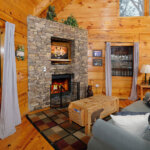 Pigeon Forge - Stolen Moments - Living Room